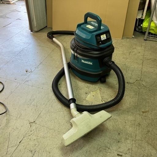 makita マキタ 乾湿両用 業務用集じん機 471 本体のみ 強・弱2スピード 小型集塵機 清掃 掃除機 クリーナー