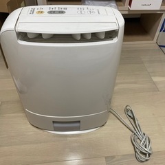 【急募】Panasonic 除湿乾燥機　