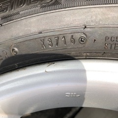 ダンロップ バリ山タイヤ4本 215/60R17 エナセーブ RV504