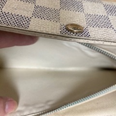 (お引き渡し予定者様決定)LOUIS VUITTON サイフ正規品　シリアルナンバー付きの美品です🎵