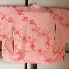 お値下げ　新品　しつけ付き　フワフワの絞り　薄ピンクの羽織り