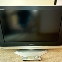 Panasonic 32型　液晶テレビ　