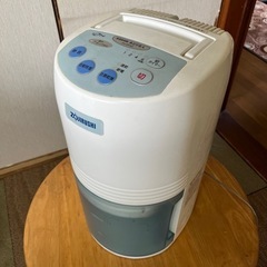 除湿乾燥機　水とり名人