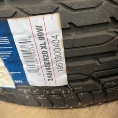 245/40R20 未使用　4本セット