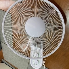 壁掛け扇風機　パーツ取り　ジャンク品