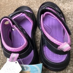 女の子用 サンダル 黒×紫