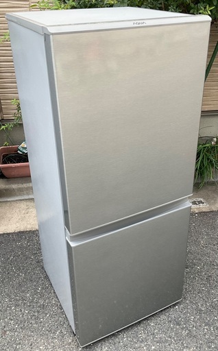 【RKGRE-164】特価！アクア/AQUA/126L 2ドア冷凍冷蔵庫/AQR-13J(S)/中古品/2020年製/当社より近隣無料配達！