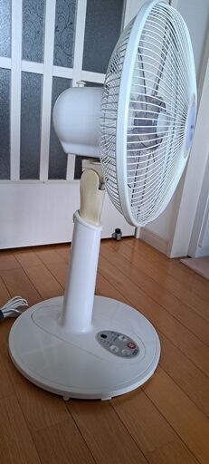 ジャンク YAMAZEN リビング扇風機 YLR-AG30CW ホワイト