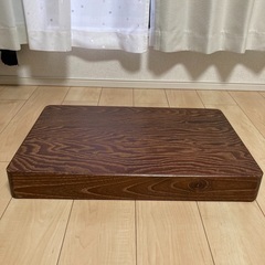 木目の箱