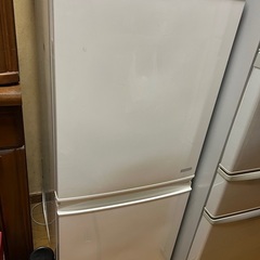 【ネット決済】シャープ冷蔵庫　137L　1人暮らしかサブ用