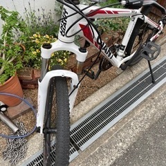 値下　ジャイアント　GIANT  ATX  27.5  S  ホワイト　マウンテンバイク