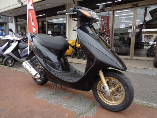 NO.4697　ライブディオＺＸ （ＤＩＯ） ２サイクル　シャッターキー付き後期モデル　ハネ付き　ディスクブレーキ　キャストホイール　ガンメタリック　☆彡