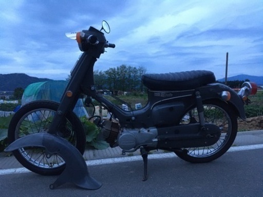 スズキ バーディ50 カスタム車 旧車 コブラシート マッドカラー