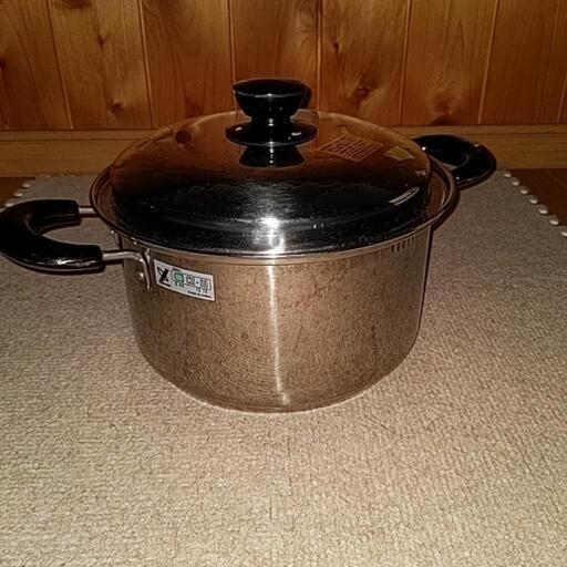 値下げ！ステンレス鍋22センチ 5L beginnerswla.com