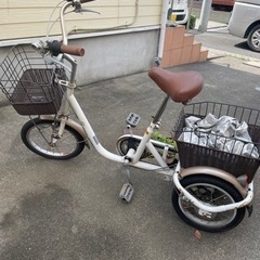 三輪車