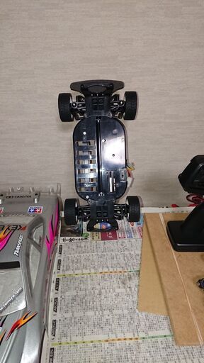 未使用のタミヤTT-01シャーシセットTRF汎用ボディ附属します
