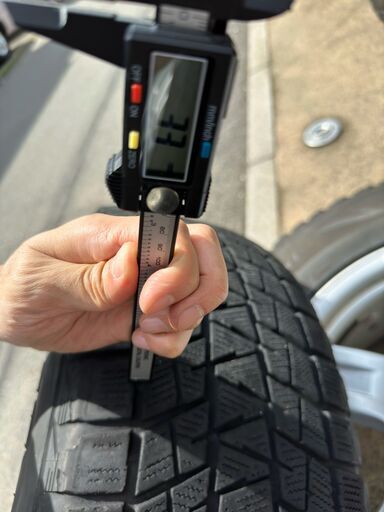タンドラ 純正ホイール＋スタッドレス 18インチ ランクルなどにも
