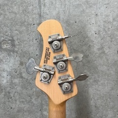 ミュージックマン　スティングレイ