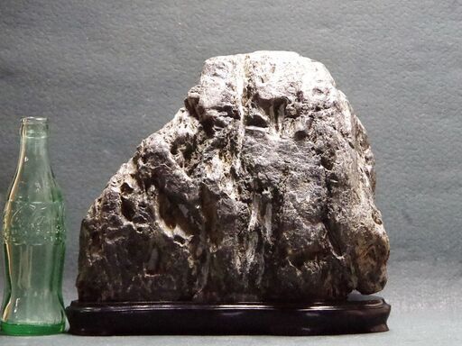 鑑賞石 15.2㎏　滝石　山型石　景石　原石　水石 自然石 置物　盆石　飾り石