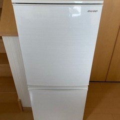 2020年製   SHARP 冷蔵庫 2ドア 137L