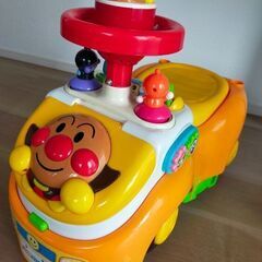 アンパンマン　乗用玩具　車　メロディ