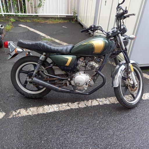 ヤマハ　YB125SP 部品取