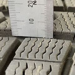 DUNLOP WINTER MAXX 02 2022年製（28.35週）185/65R15 88Q スタッドレスタイヤ 4本 ダンロップ ウィンターマックス 札幌市