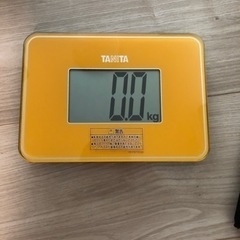 タニタ　コンパクト体重計