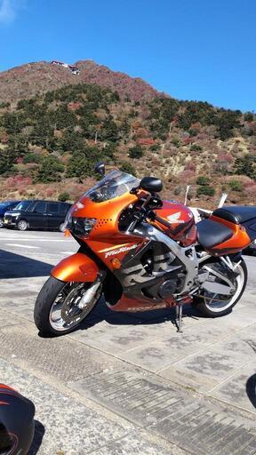 ホンダ CBR900RR 98モデル 逆車 綺麗です支払は、現金でお願いします