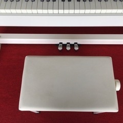 e100 CASIO PX-750WE 2013年製 Privia 電子ピアノ CASIO