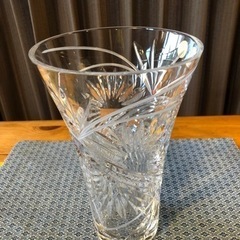チェコ製ボヘミアクリスタルの花瓶