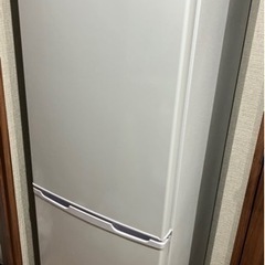【ネット決済】【使用1年】アイリスオーヤマ 162L 冷凍室62L 