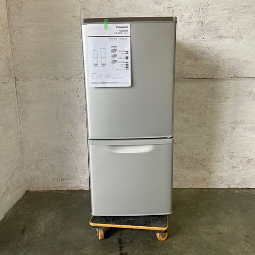 【Panasonic】パナソニック ノンフロン冷凍冷蔵庫 容量138L 冷凍室44L 冷蔵室94L NR-B14AW-S 2018年製