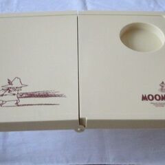 【値下げしました】MOOMIN スナフキン　折りたたみテーブル　...