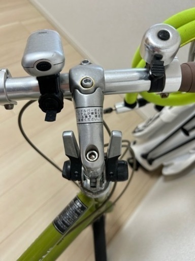 WACHSEN ヴァクセン 20インチアルミミニベロ 14段変速 BV-227