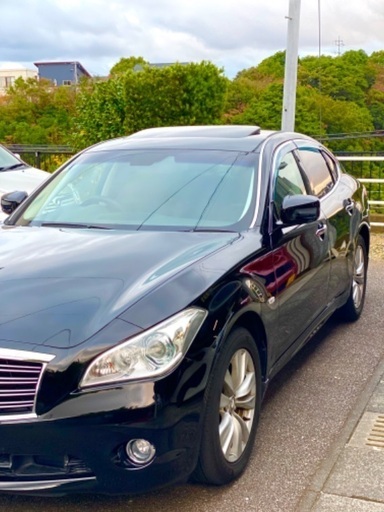 日産フーガ