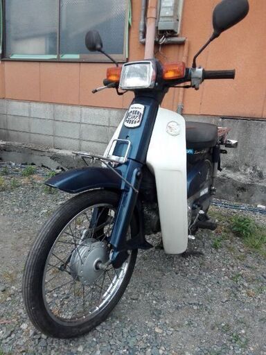 ホンダ、スーパーカブセル付き50cc AAO1 不動車、ベース車。 | stainu