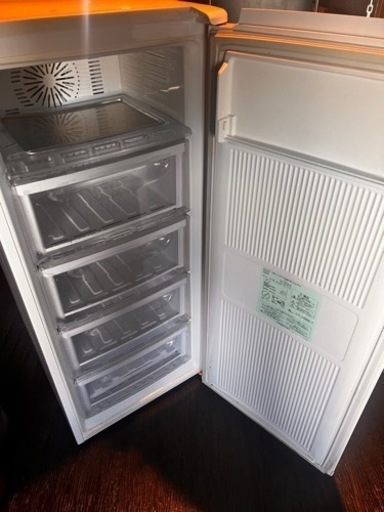 三菱　冷凍庫　122L  冷凍ストッカー