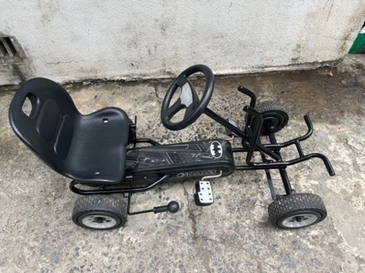乗用玩具スポーツ玩具ゴーカートバッドマンモービル足漕ぎ車プロフ必読