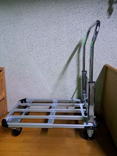 アルミ製 台車 伸縮式 折りたたみ式 カート 耐荷重150kg 美品 幅42cm×奥行52cm～74cm×高さ84cm