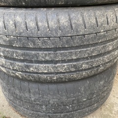 ノーマルタイヤ・ホイール4本セット。溝無し。