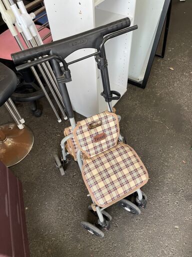 シルバーカー　No.7308　幸和制作　TacaoF　パインウォーカー　【リサイクルショップどりーむ荒田店】