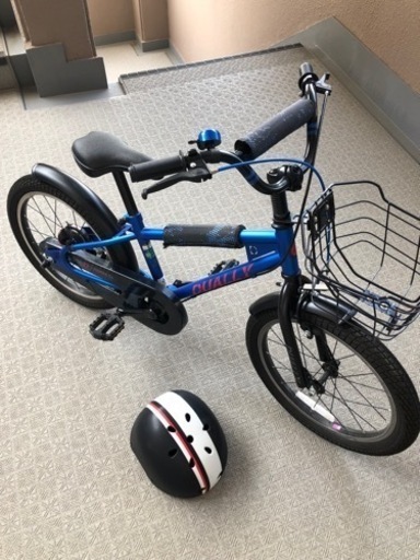 子供自転車　18インチ　補助輪あり