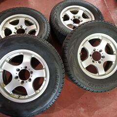 トヨタ　プラド　スタットレスタイヤセット　265/65R17