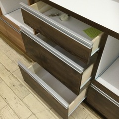 【✨新品❗️未使用❗️コンセント口４個❗️ブラウン❗️✨】定価¥107,700 三友ファニチャー  3面レンジボード