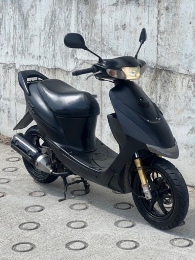 大人気セール‼️バッテリー新品✨️前後タイヤほぼ新品❗️嬉しいオイル満タンマットブラック全塗装パワフルで速いZZ✴
