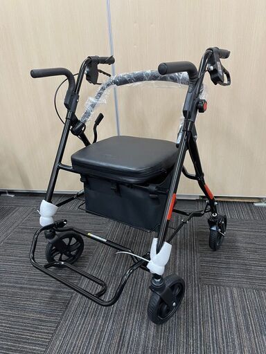 シルバーカー 歩行車 アシストウォーカー 四輪歩行器