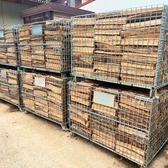 キャンプ場・グランピング場オーナーさん必見！】○業務用○針葉樹薪