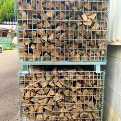 【キャンプ場・グランピング場オーナーさん必見！】●業務用●広葉樹薪 キャンプ場・グランピング場オーナーさん必見！】○業務用○針葉樹薪