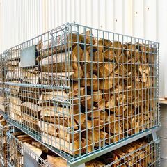 【キャンプ場・グランピング場オーナーさん必見！】●業務用●広葉樹薪 